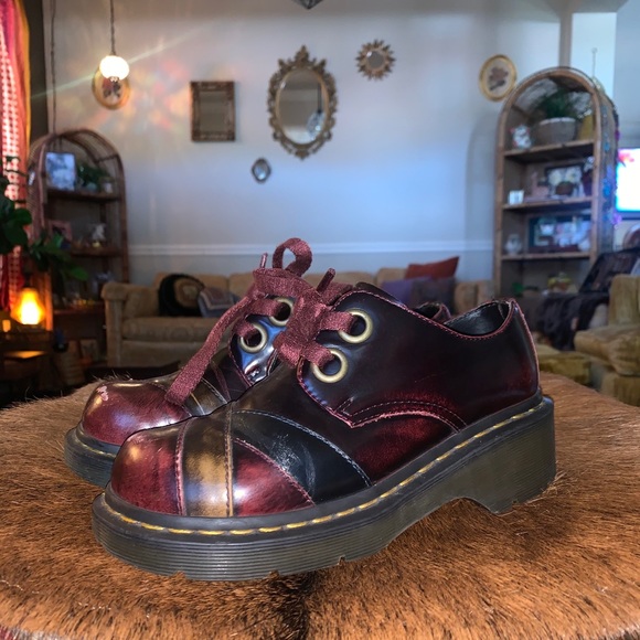 Dr. Martens Shoes - Doc Martens Sylwia Oxford Shoes